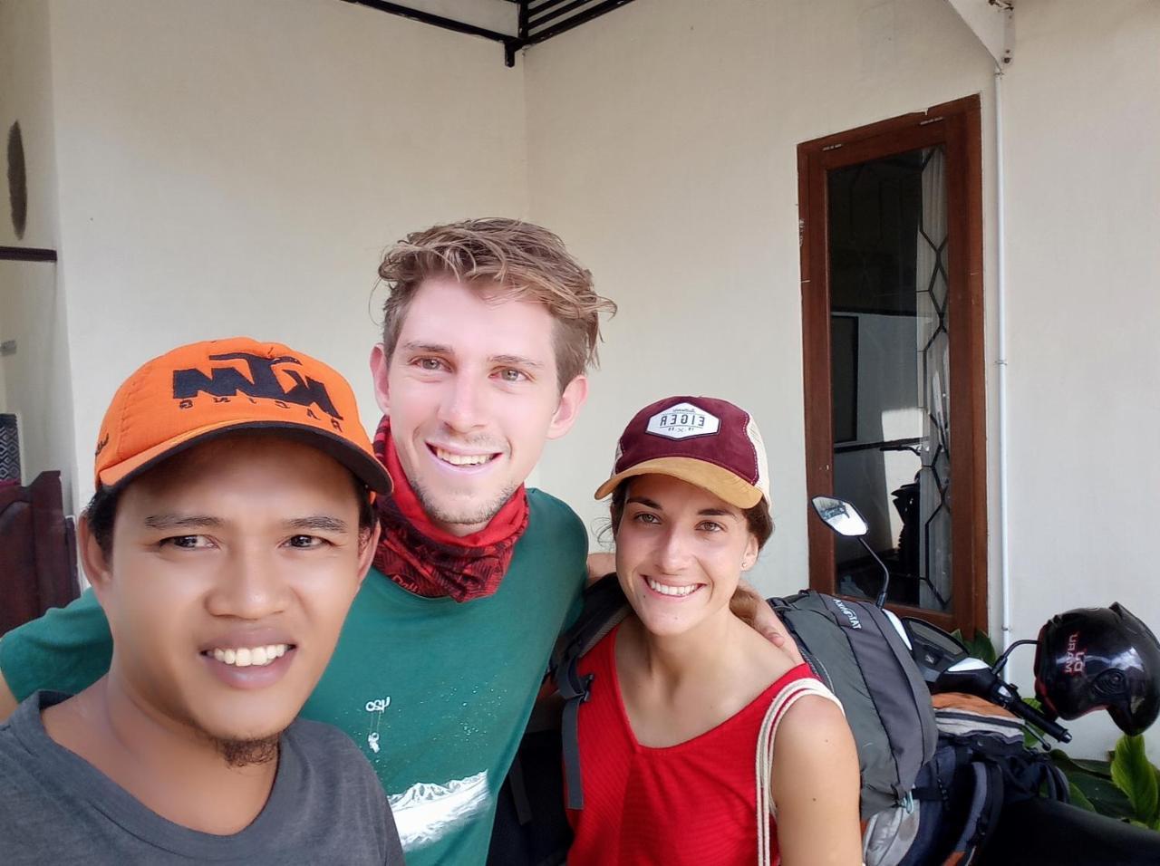 Javalindra Homestay Tour And Travel Banyuwangi  Exterior photo